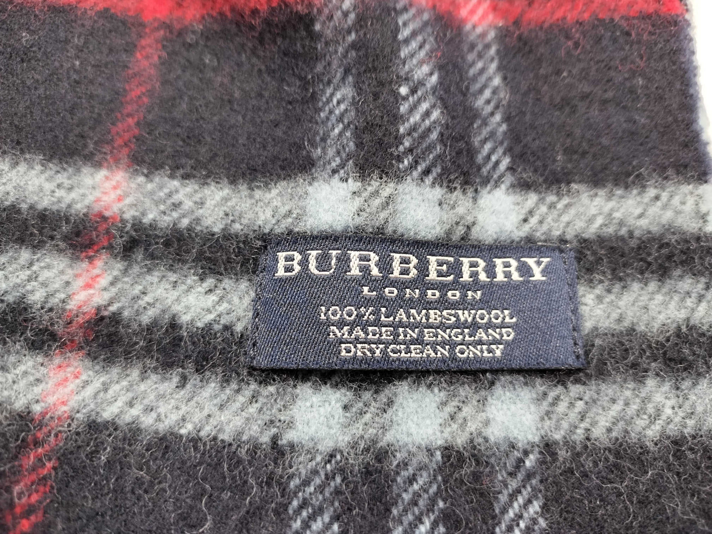 BURBERRY bb scarf