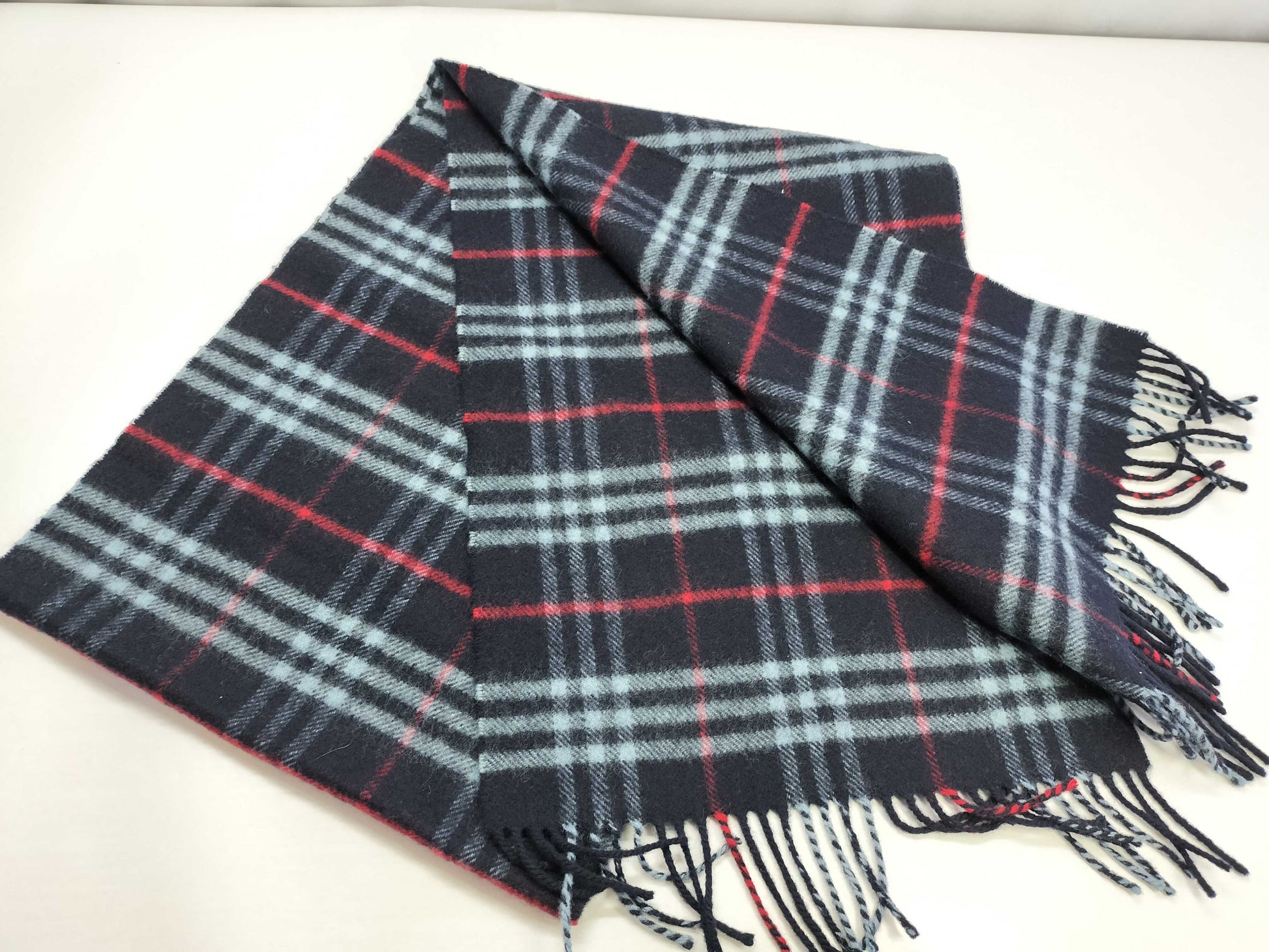 BURBERRY bb scarf