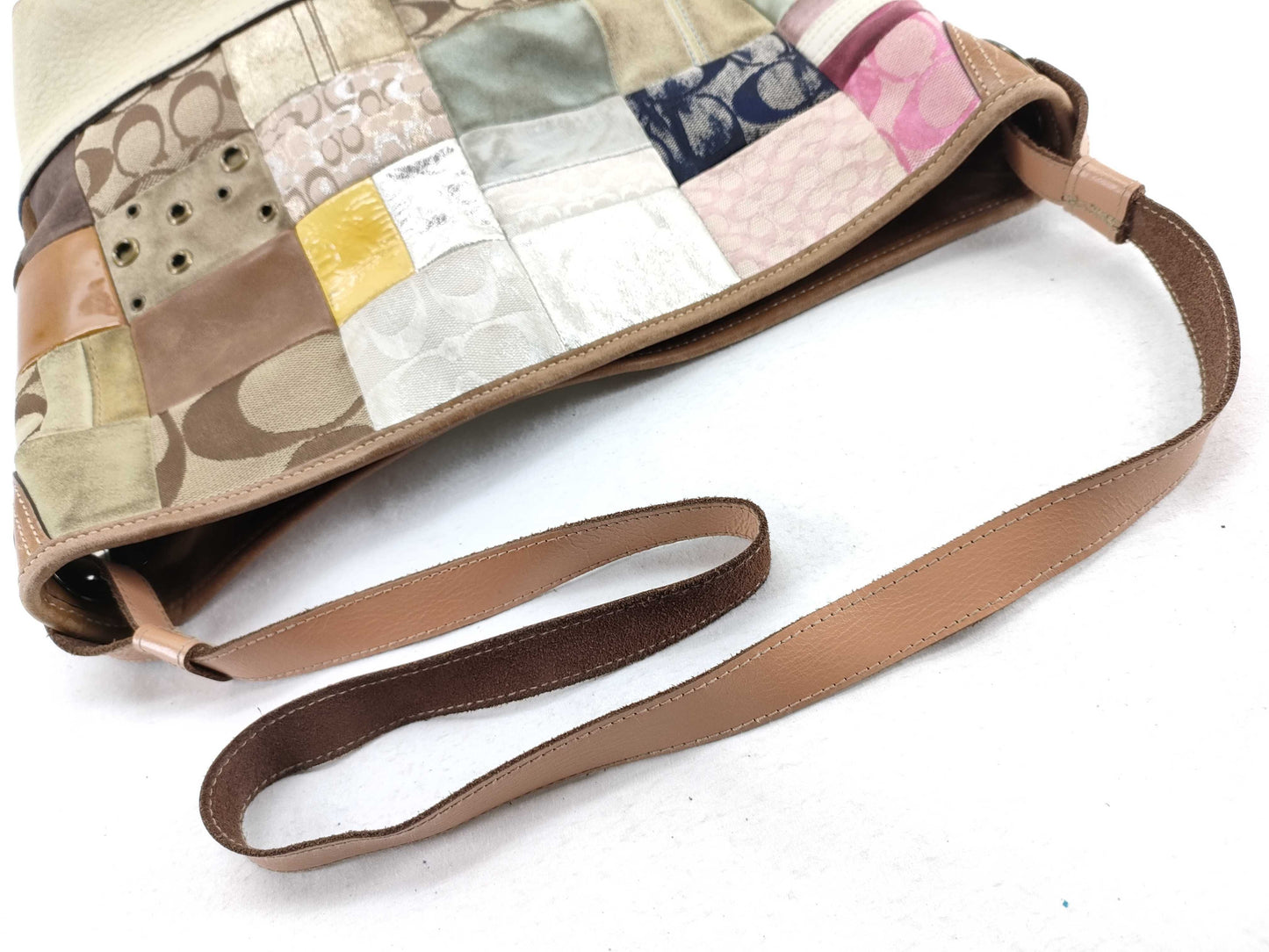 COACH Signature Coach 2191 Shoulder Bag