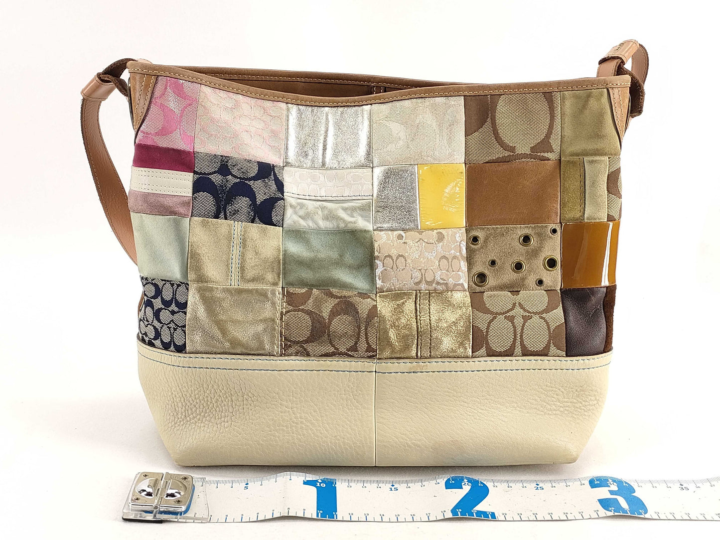 COACH Signature Coach 2191 Shoulder Bag