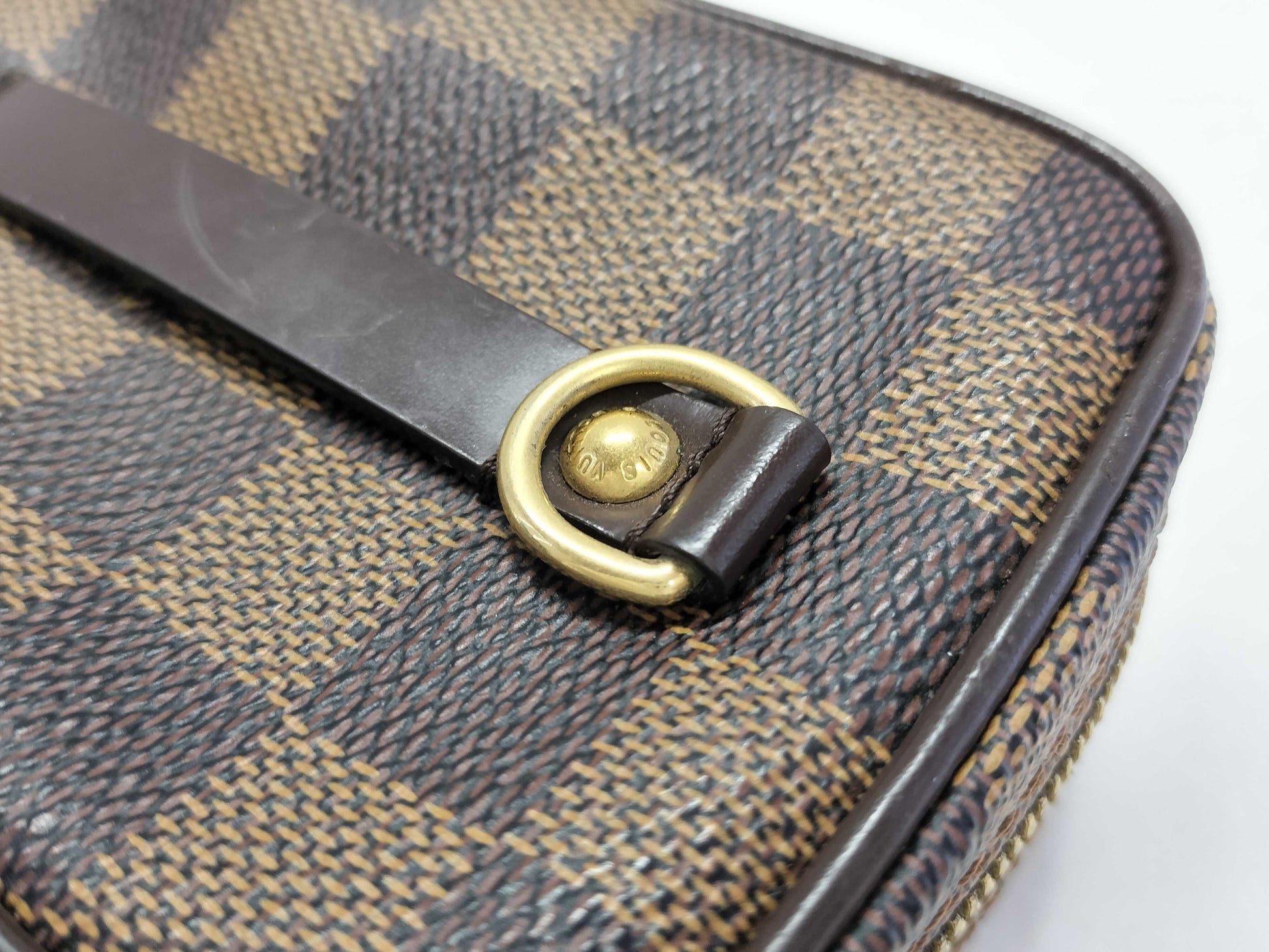 LOUIS VUITTON Damier Louis Vuitton Damier Etuiokapi Pouch