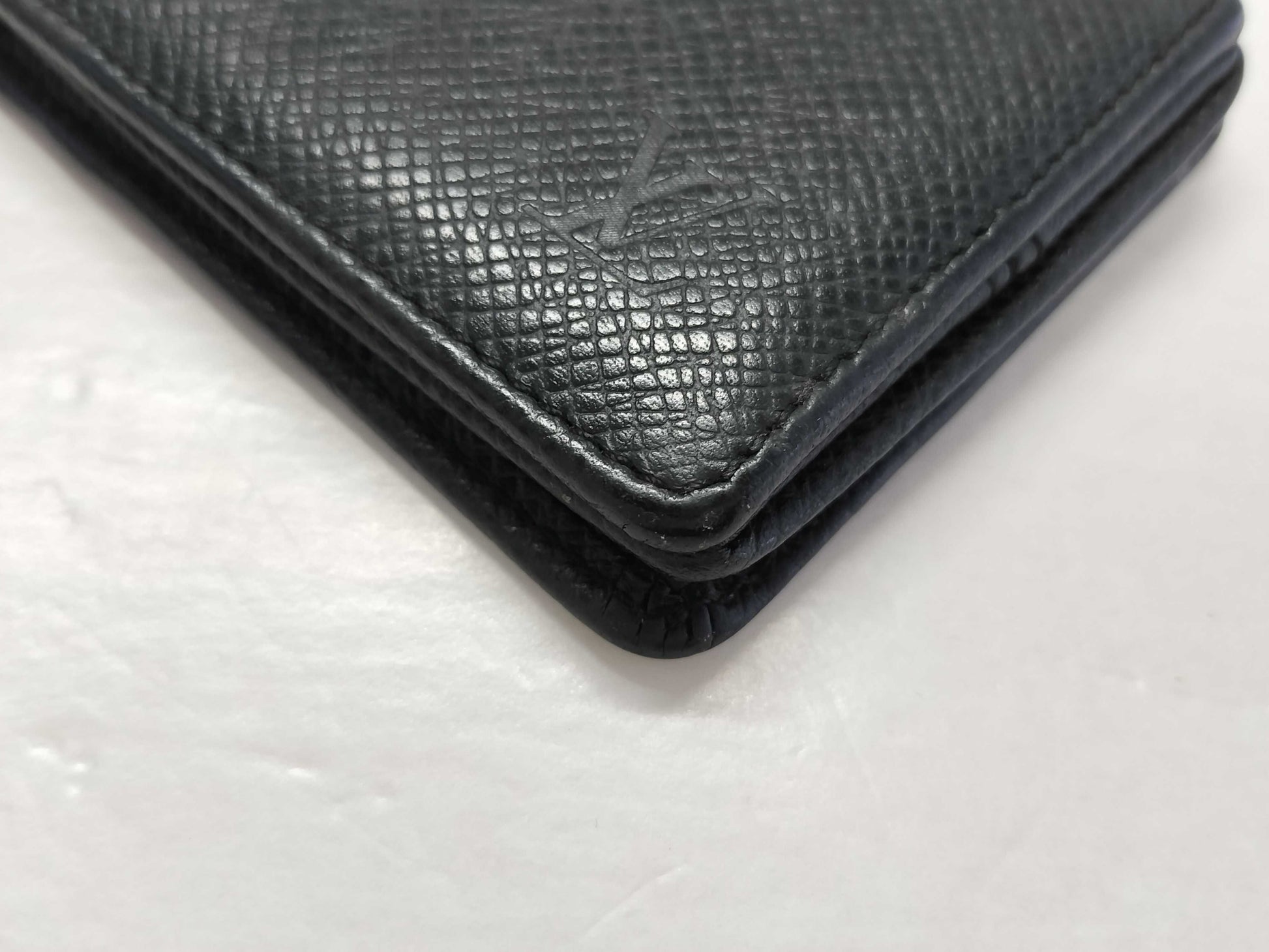 LOUIS VUITTON Taiga Louis Vuitton Taiga Coin Case Coin Case