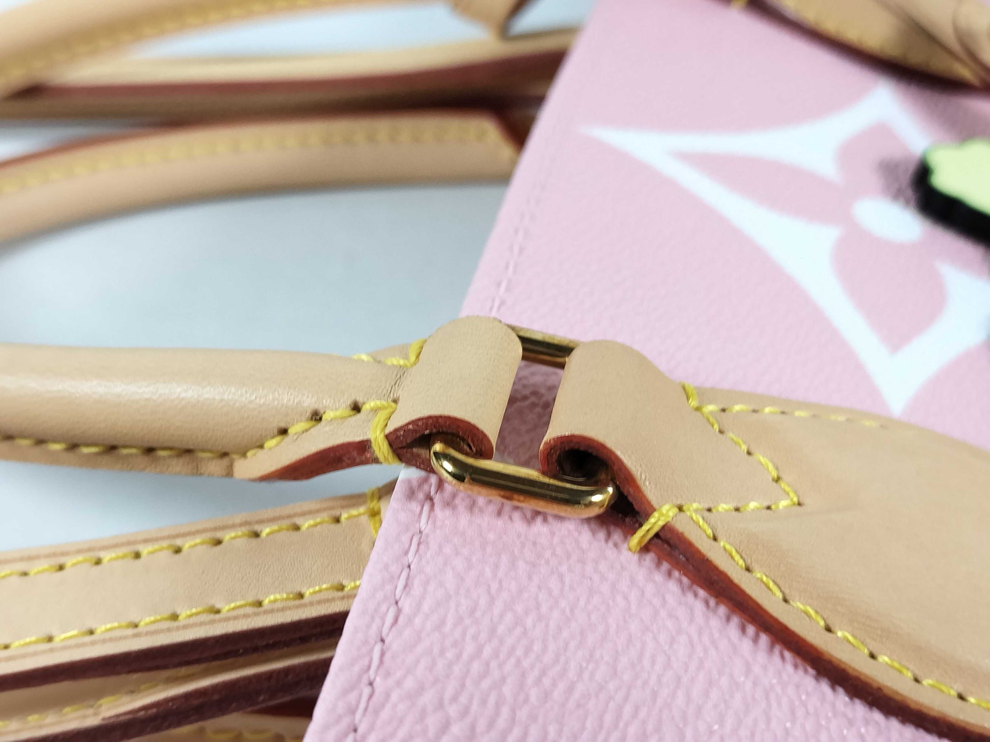 LOUIS VUITTON On the Go GM Okinawa Tote Bag, Okinawa Limited Edition Monogram M57889 RFID Tag Tote Bag