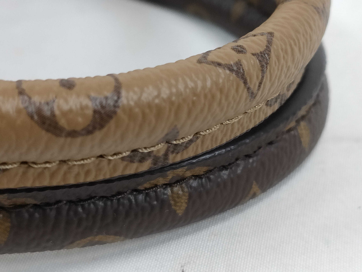 LOUIS VUITTON Monogram Louis Vuitton On the Go PM Coin Purse Monogram Reverse Giant M46373 Handbag