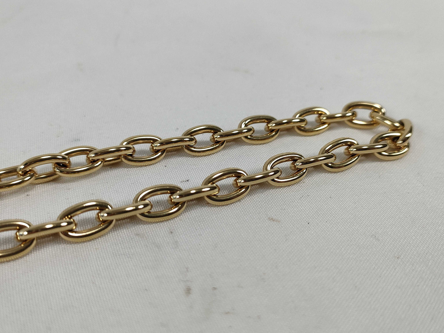 LOUIS VUITTON Monogram LV M82509 Wallet on Chain Lily Monogram Shoulder Bag