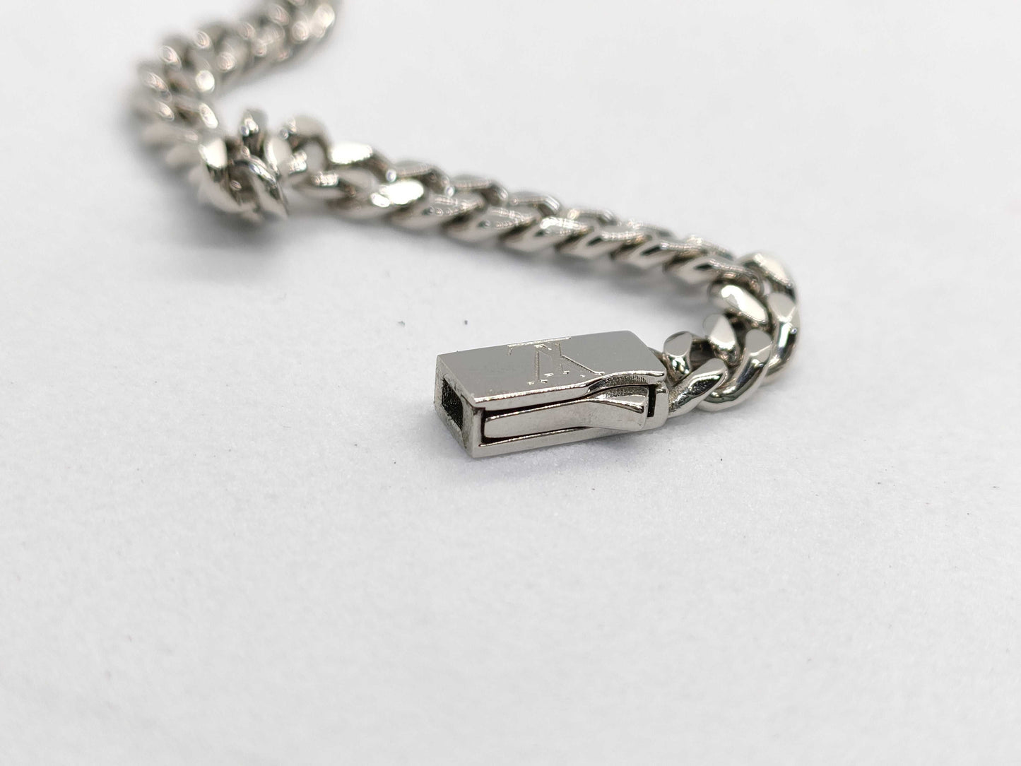 LOUIS VUITTON LV M01490 Necklace Monogram Row Necklace