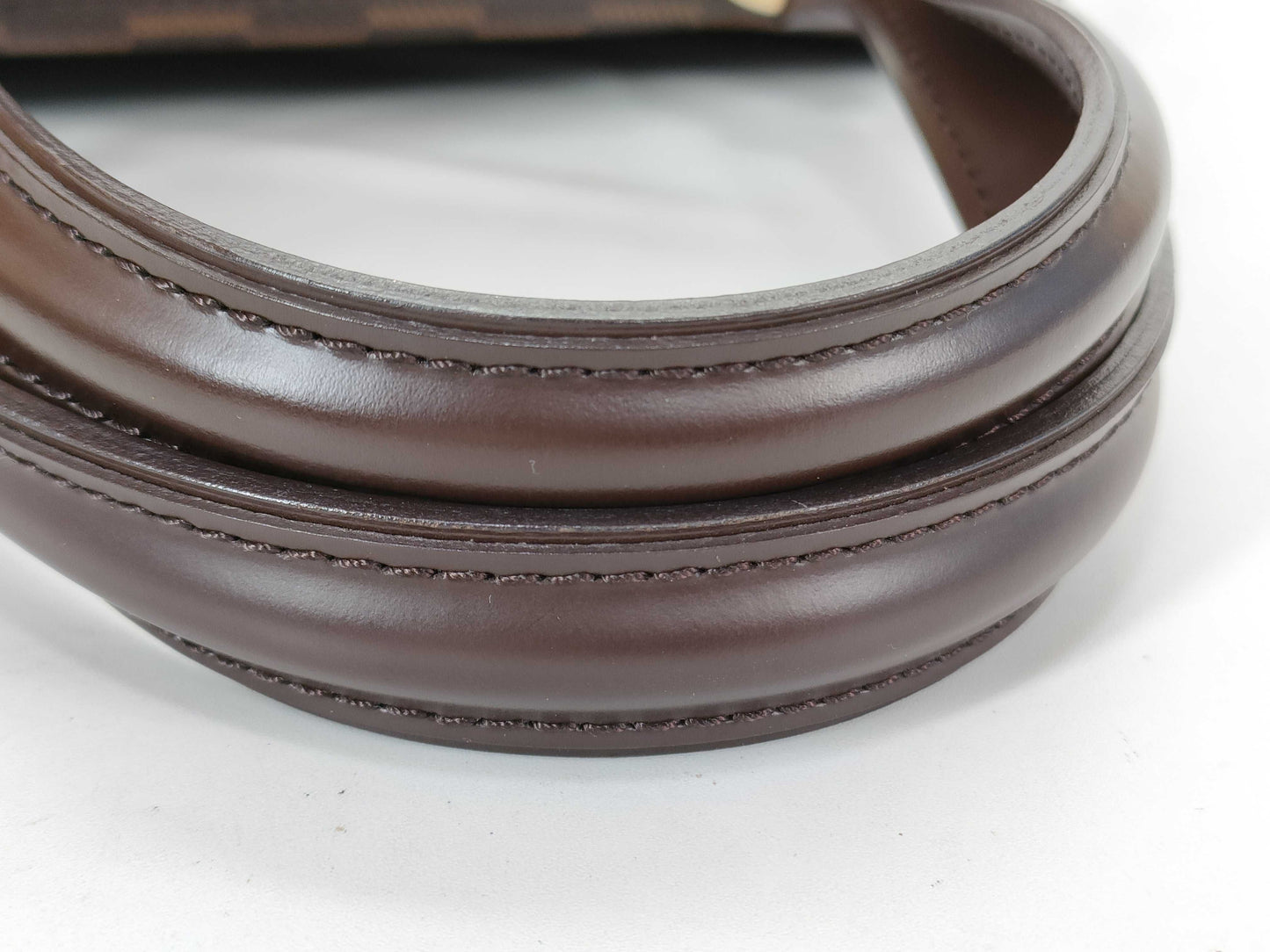 LOUIS VUITTON Damier LV N51201 Knightsbridge Damier Handbag