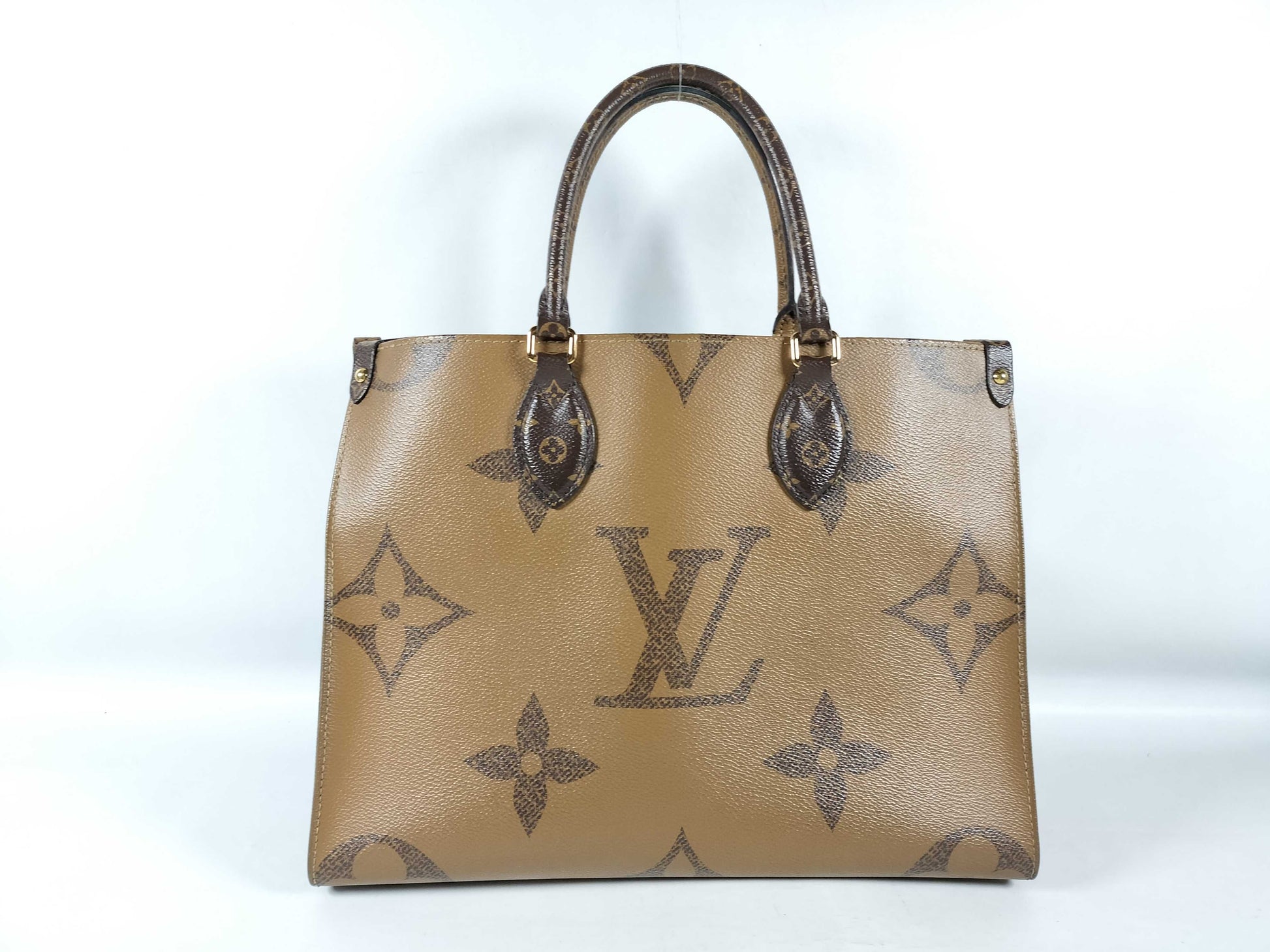 LOUIS VUITTON LV M45321 On the Go MM Monogram Tote Bag