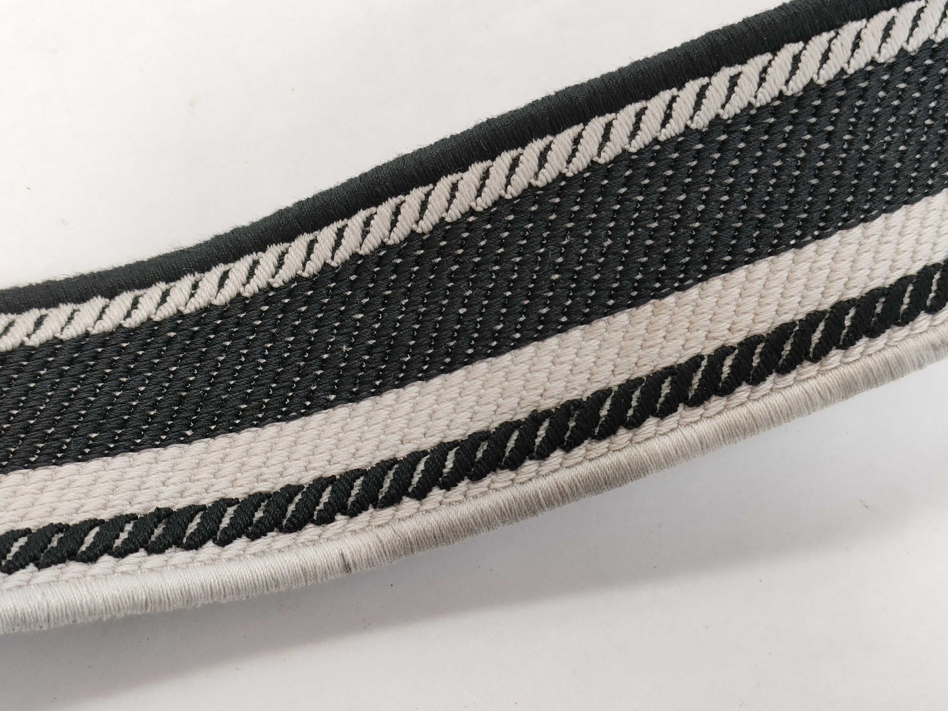 PRADA 2VH154 Saffiano White Shoulder Bag