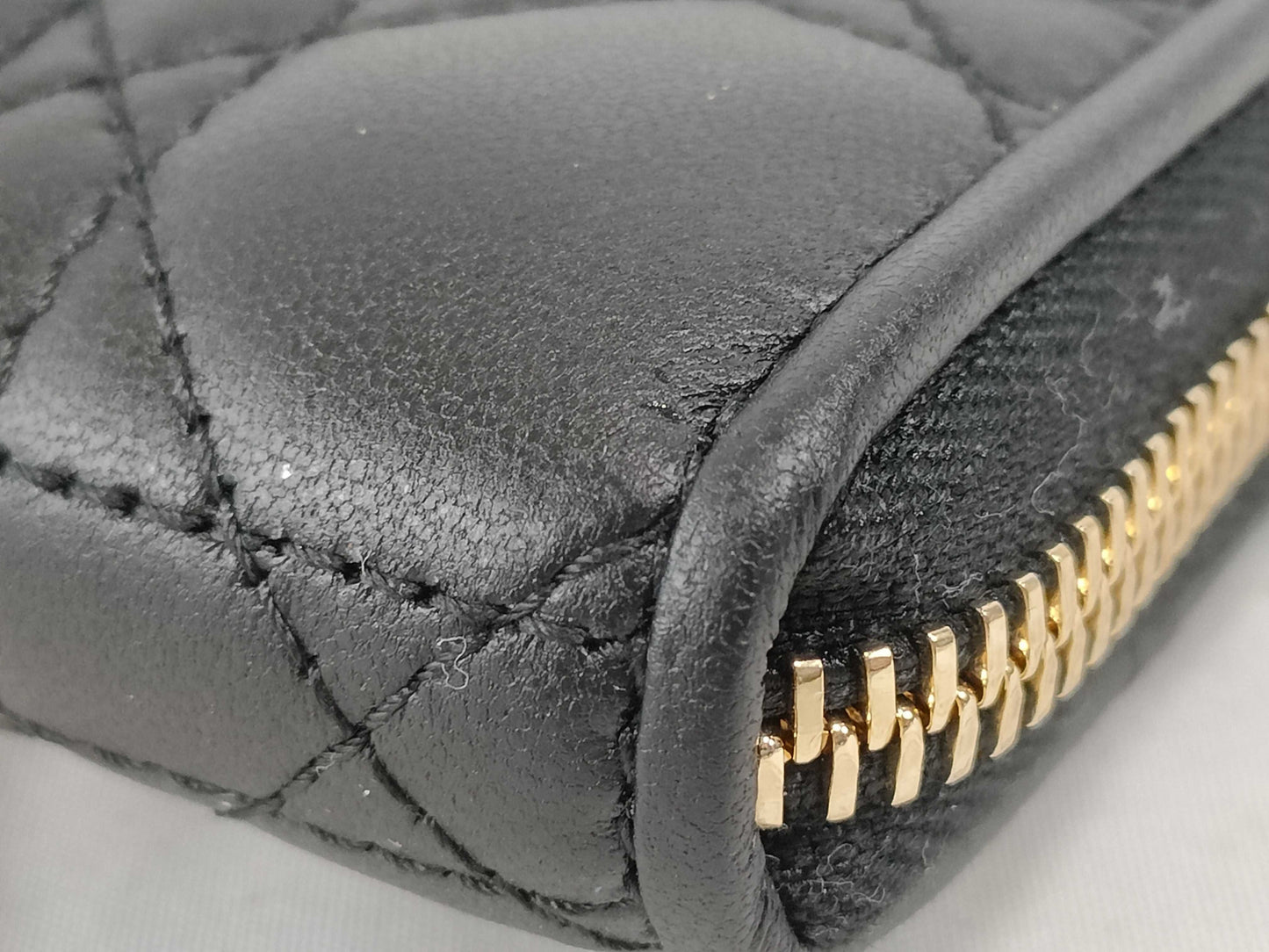 Dior Lady Dior Voyageur Round Zip Long Wallet S0007ONMJ Wallet