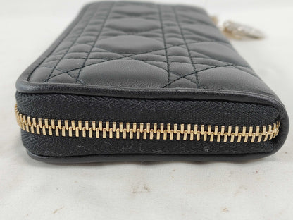 Dior Lady Dior Voyageur Round Zip Long Wallet S0007ONMJ Wallet