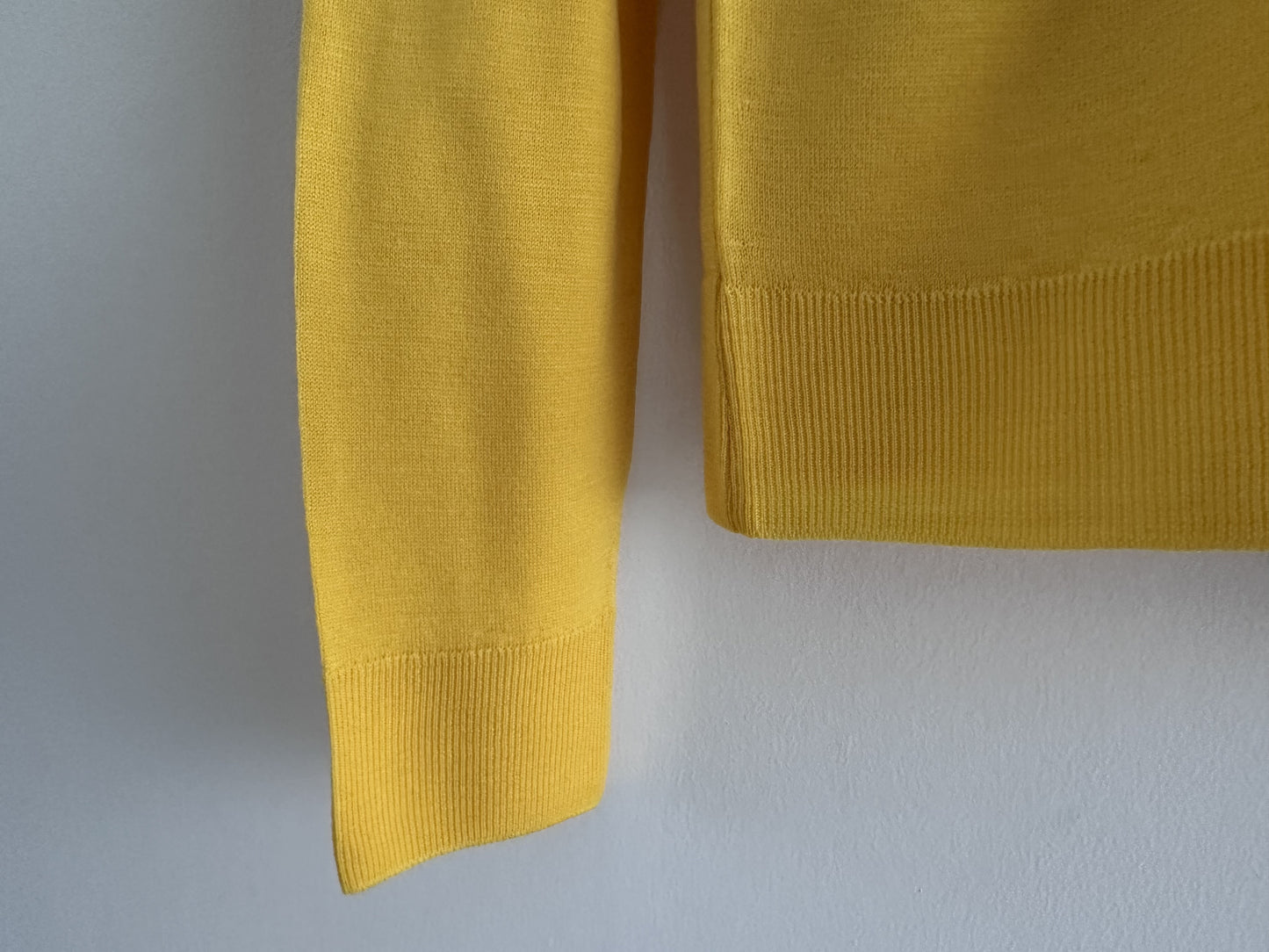 JOHN SMEDLEY John Smedley Classic Crew Neck Cardigan, Women's Size M