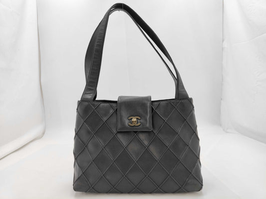 CHANEL Lambskin Bicolor Lamb Turnlock Tote Bag with Seal