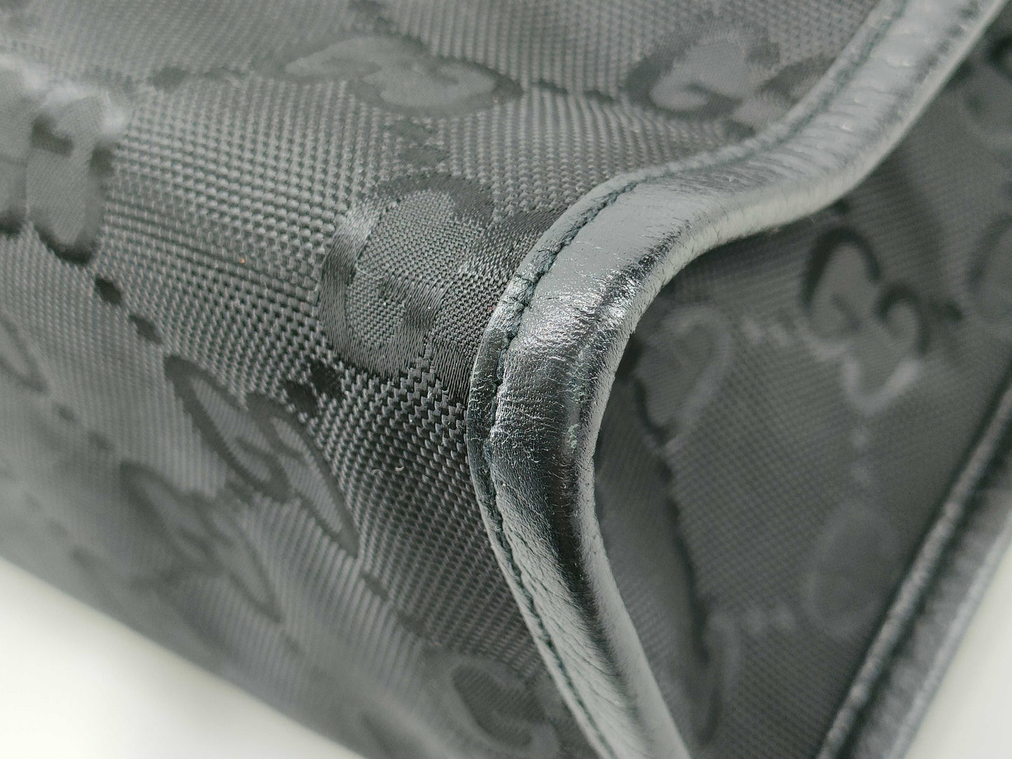 GUCCI GG Canvas Off the Grid 2-Way Tote Bag