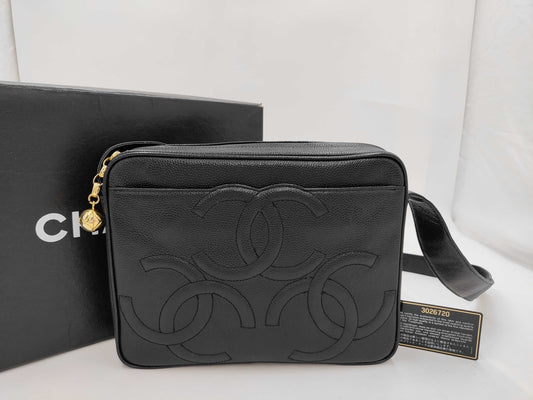 CHANEL Caviar Skin Triple Coco Shoulder Bag