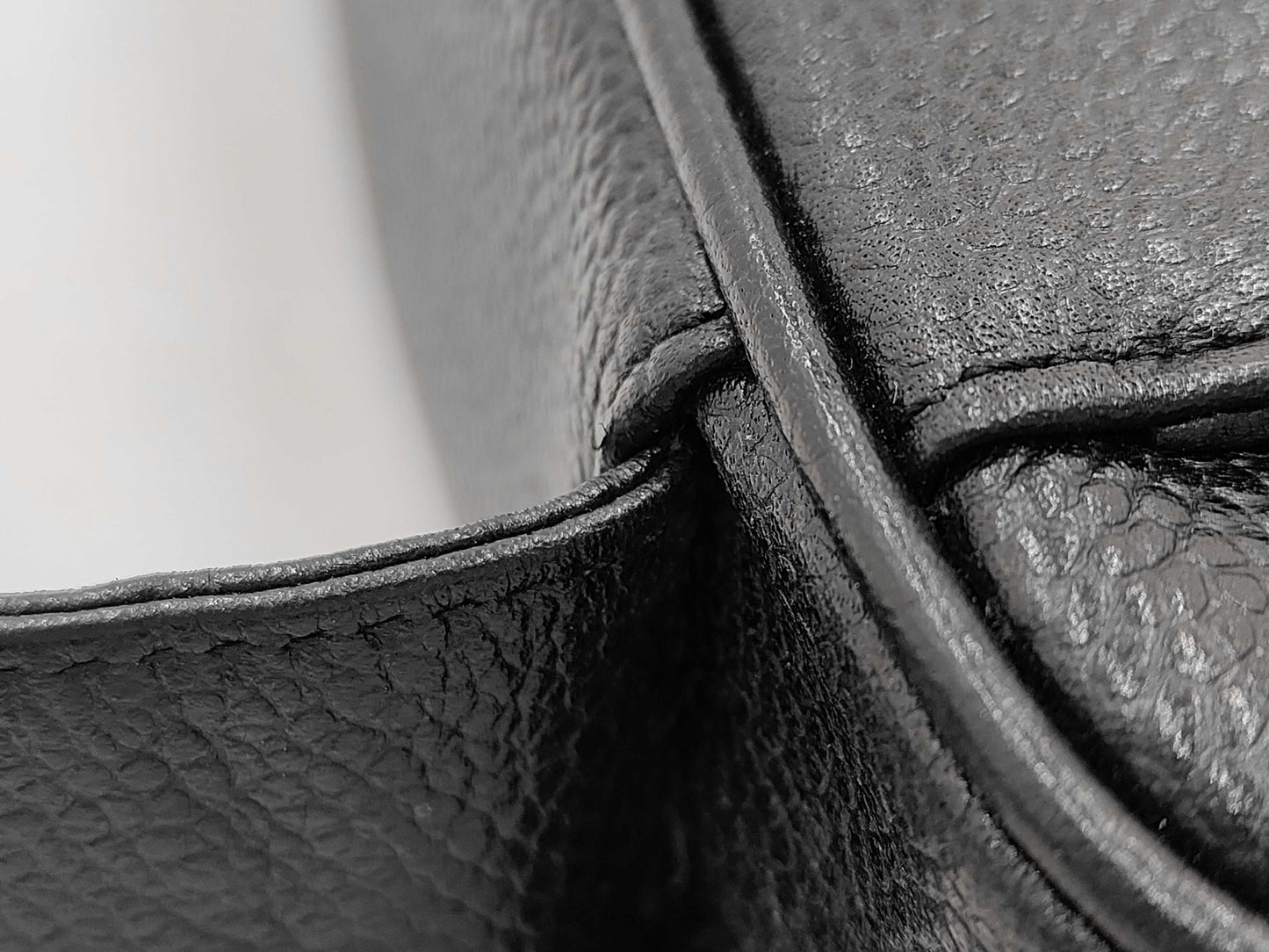 CHANEL Caviar Skin Triple Coco Shoulder Bag