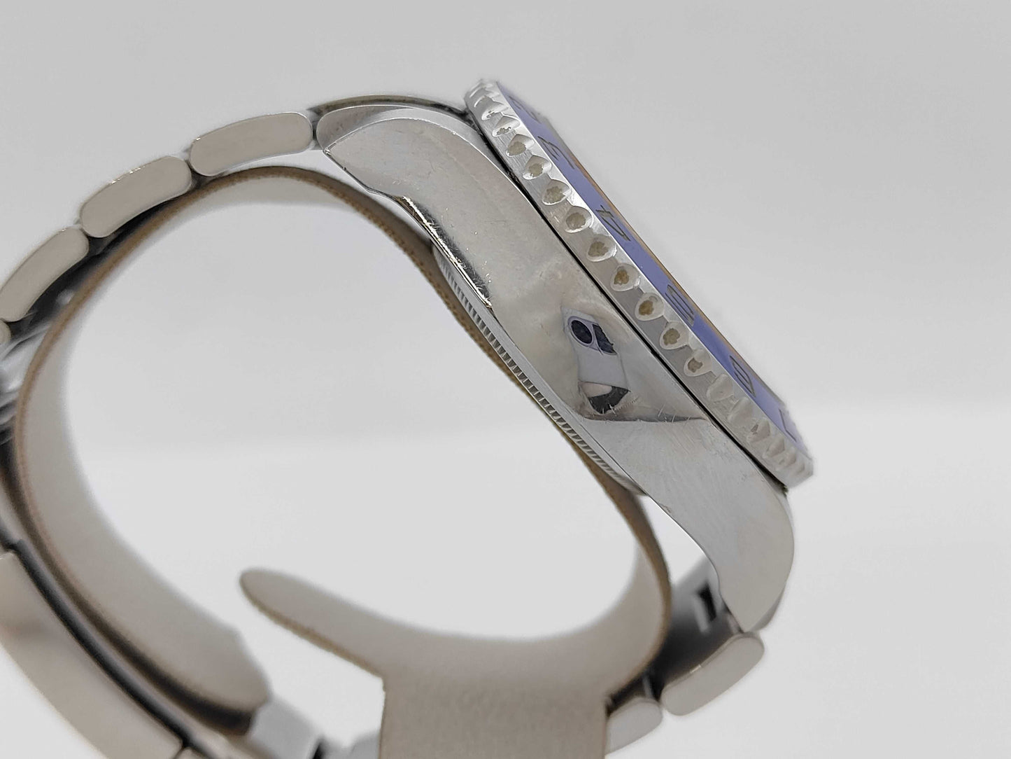 ROLEX Yacht-Master II 116680 663VQ863 White Dial Oyster Bracelet Men's Watch