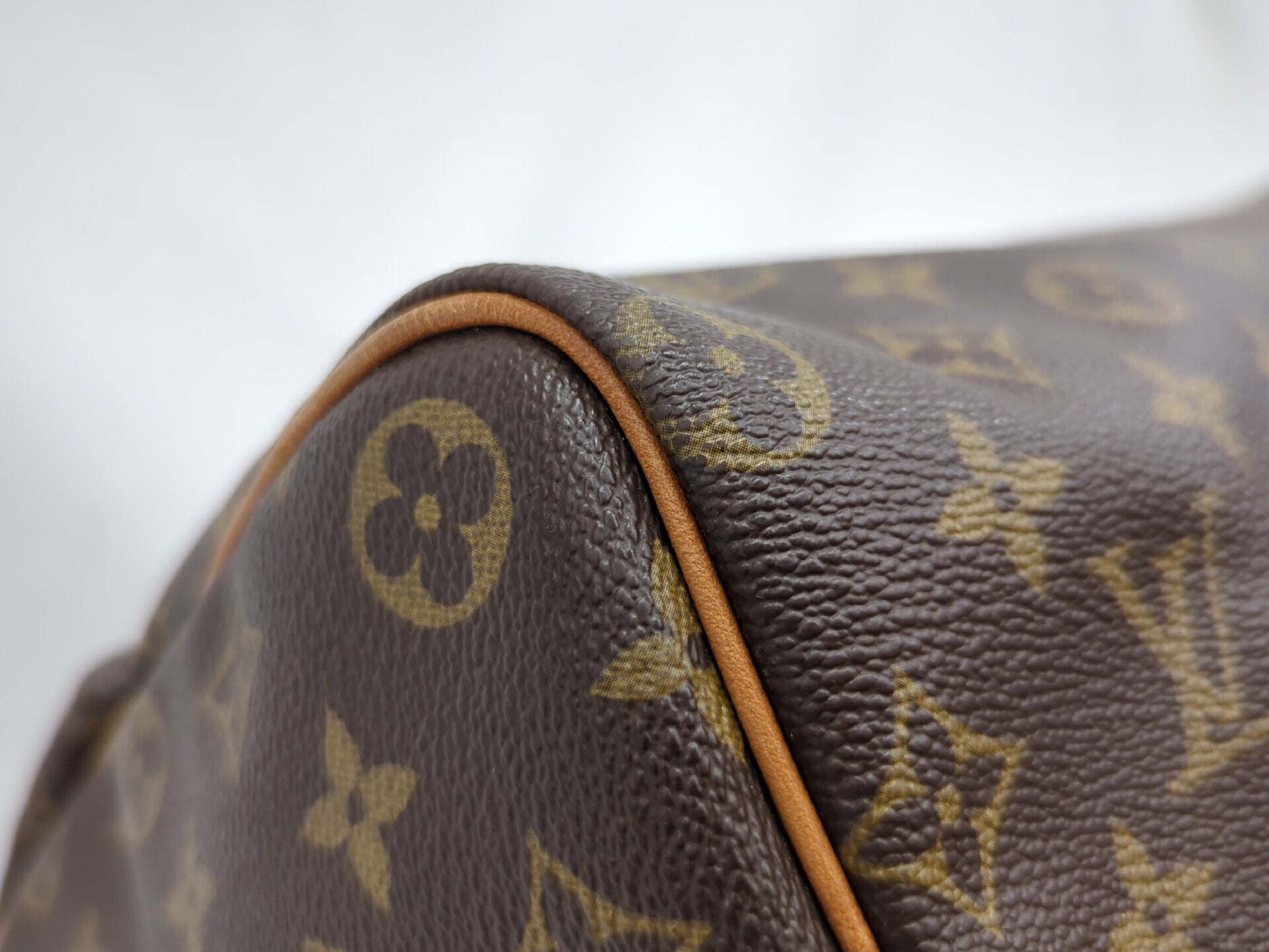 LOUIS VUITTON M41522 Monogram Speedy 40 Handbag