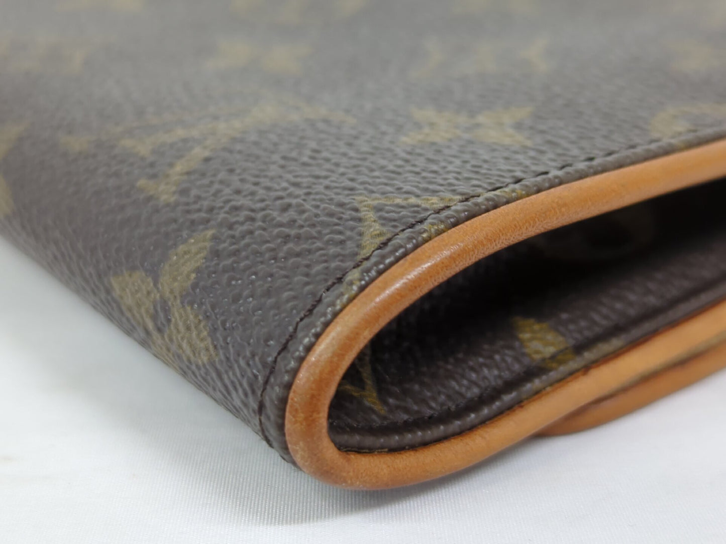 LOUIS VUITTON M51852 Monogram Pochette Twin GM Shoulder Bag