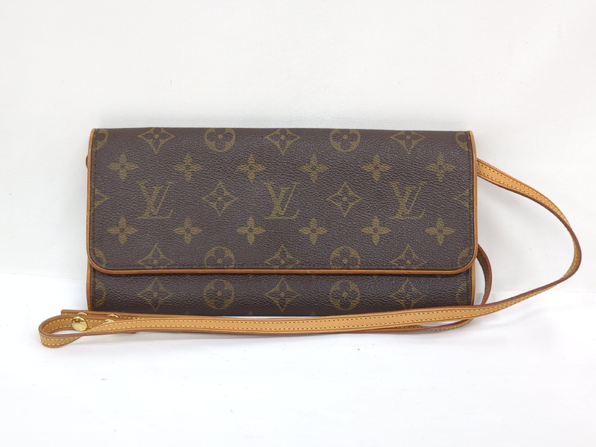 LOUIS VUITTON M51852 Monogram Pochette Twin GM Shoulder Bag