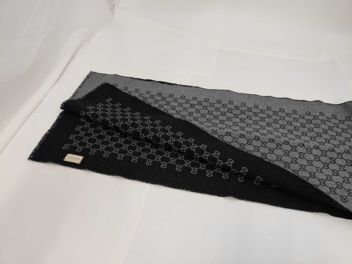 GUCCI GG Jacquard Scarf