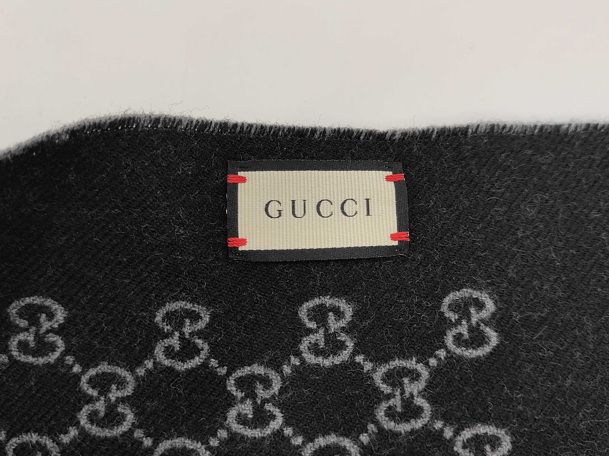 GUCCI GG Jacquard Scarf