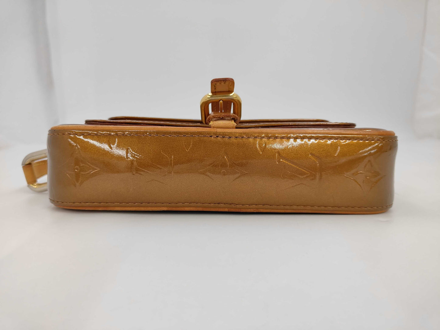 LOUIS VUITTON Vernis Christie MM M91109 Shoulder Bag