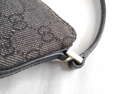 GUCCI GG Canvas GUCCI Accessory Pouch Handbag