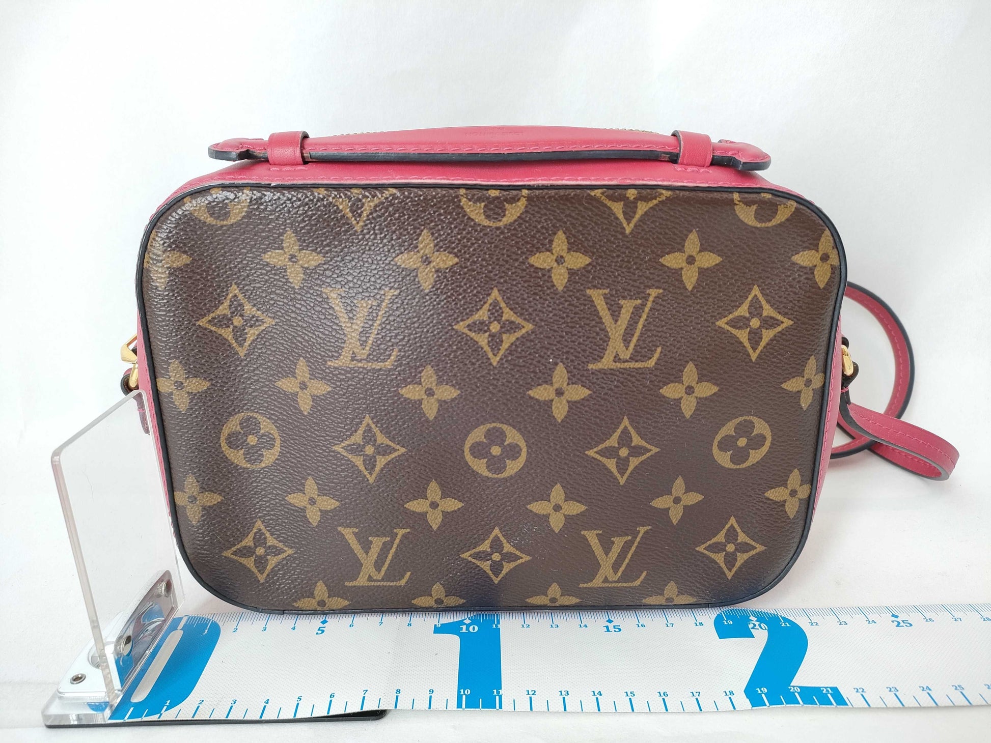 LOUIS VUITTON Monogram LOUIS VUITTON Saintonge Monogram/Freesia Shoulder Bag