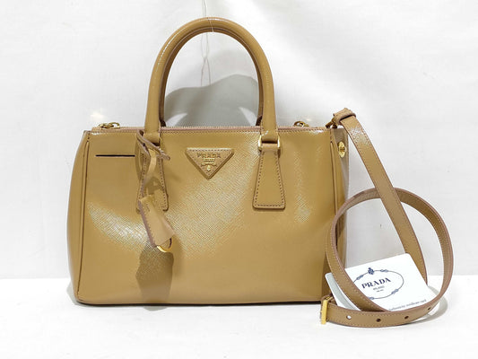 PRADA Galleria Medium Saffiano/Beige Handbag