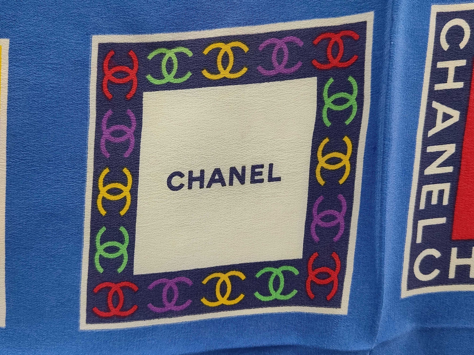 CHANEL scarf