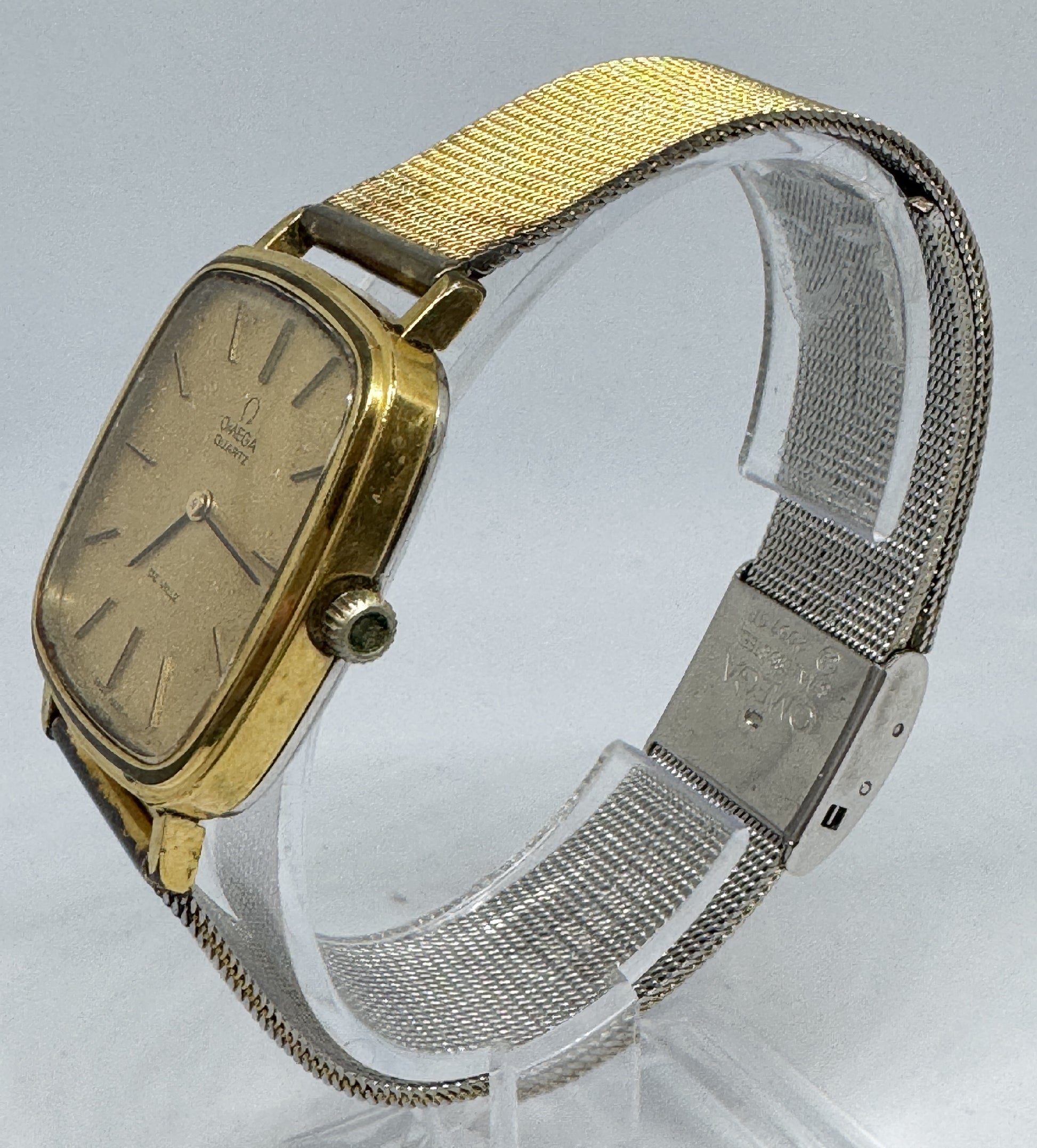 OMEGA Devil Quartz Unmoving Men's Watch