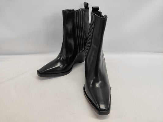 Brunello Cucinelli Side Gore Boots with Monile Decoration, Size 37, Other Shoes