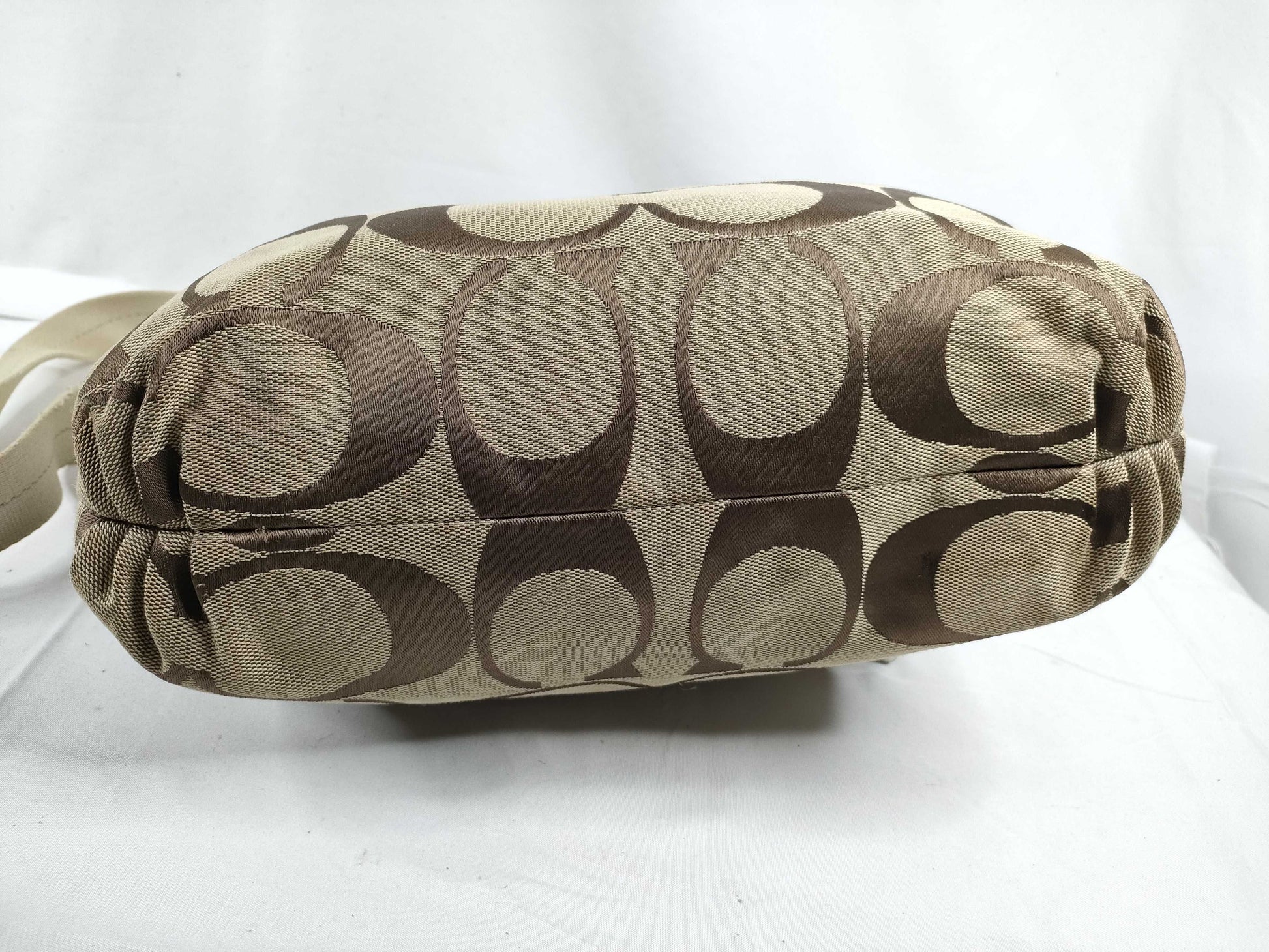 COACH Signature Coach Signature Pattern Shoulder Bag Shoulder Bag