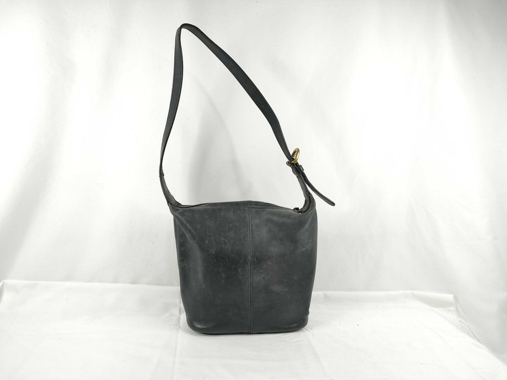 COACH Leather Shoulder Bag Shoulder Bag