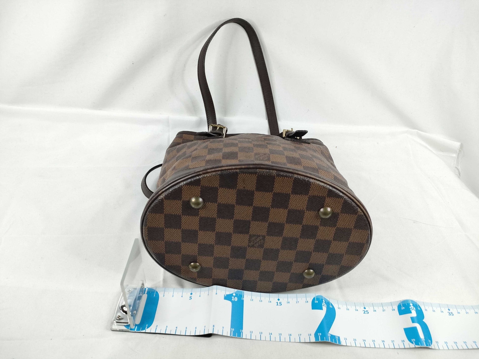 LOUIS VUITTON Damier Louis Vuitton Damier Shoulder Bag
