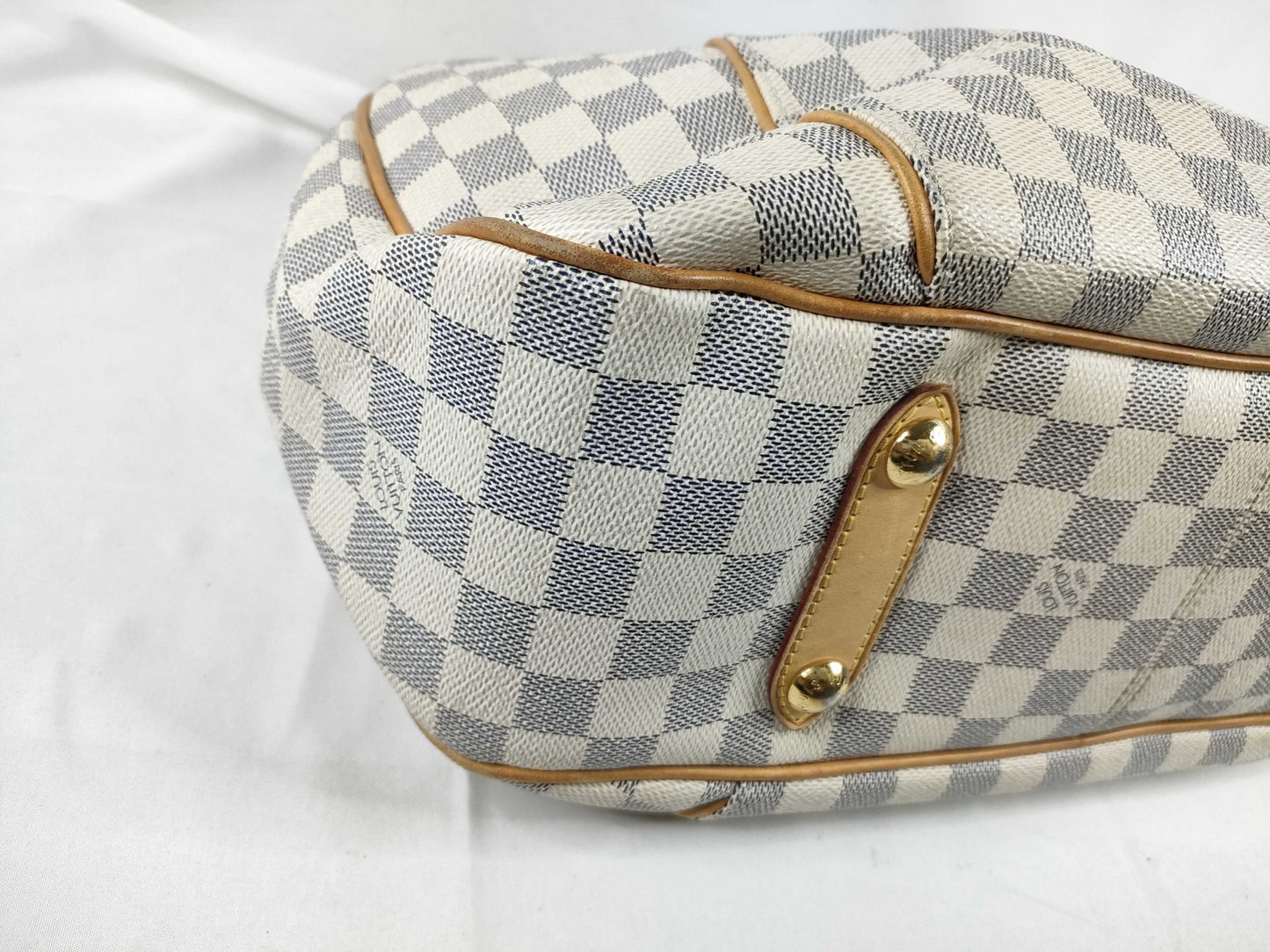 LOUIS VUITTON Damier Azur Louis Vuitton Galliera Damier Azur Shoulder Bag