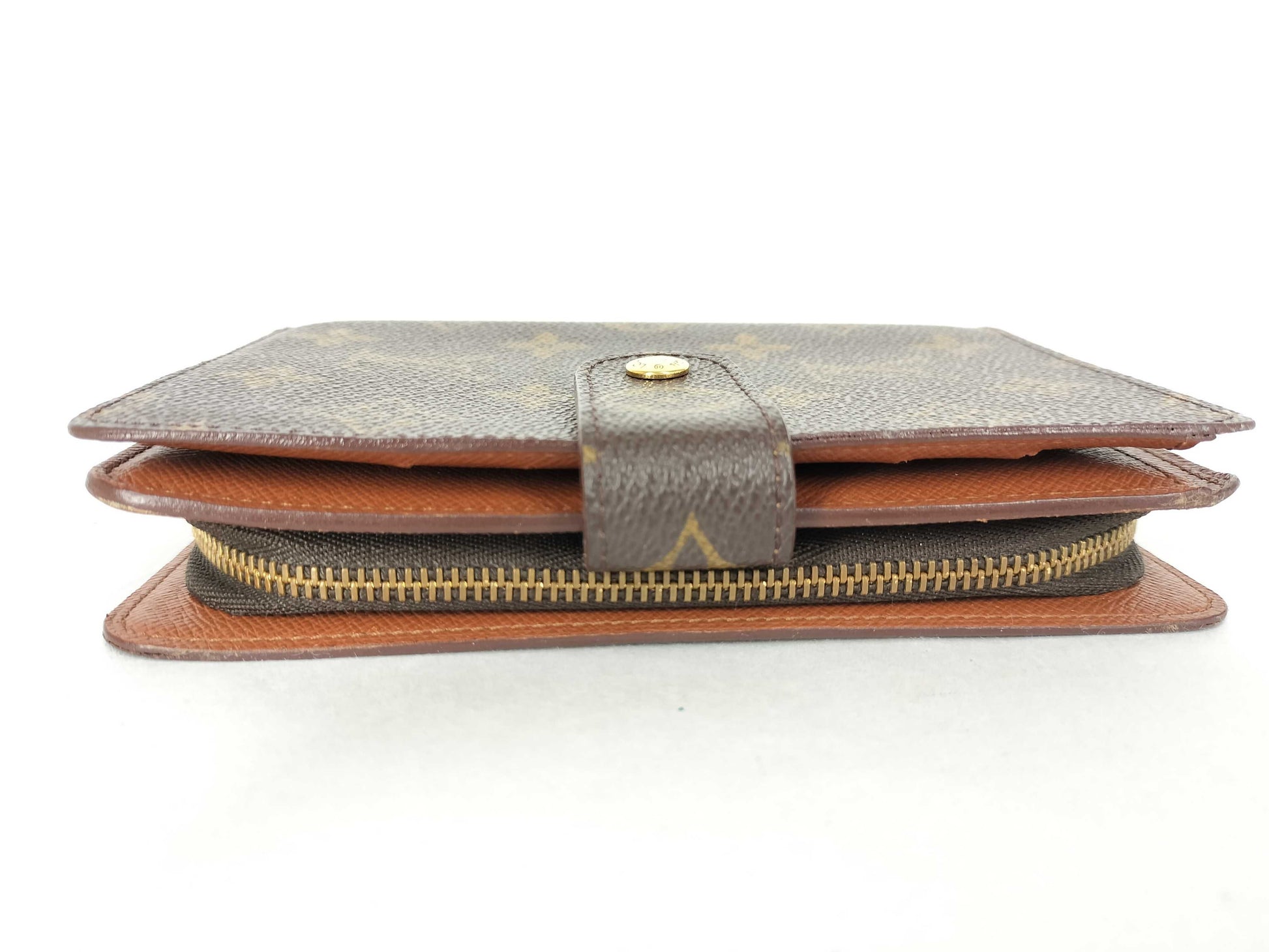 LOUIS VUITTON Monogram LOUIS VUITTON LV Monogram Porte Papier Zip Wallet