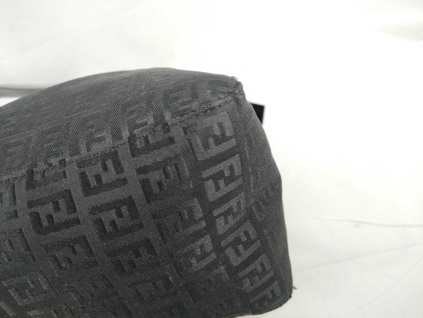 FENDI Mamma Bucket Shoulder Bag