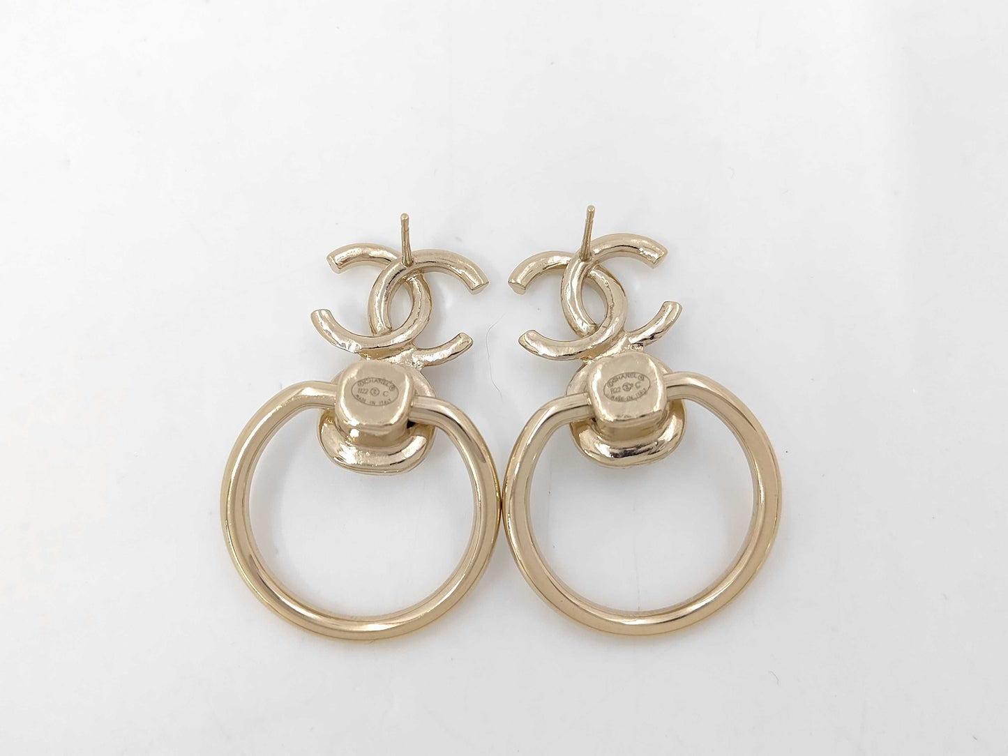 CHANEL B22C GP Pearl Earrings