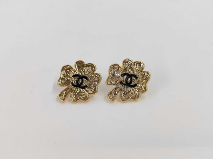 CHANEL B24P GP earrings
