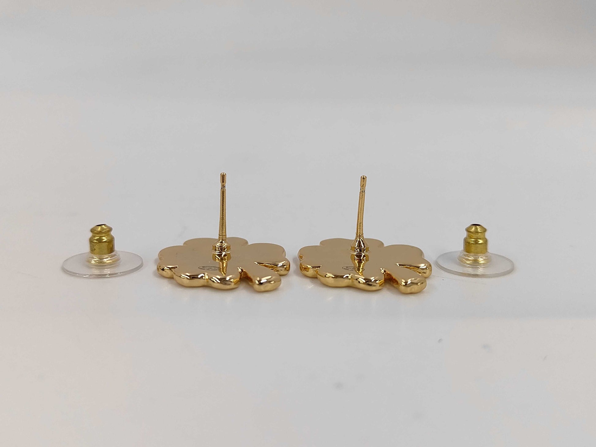 CHANEL B24P GP earrings