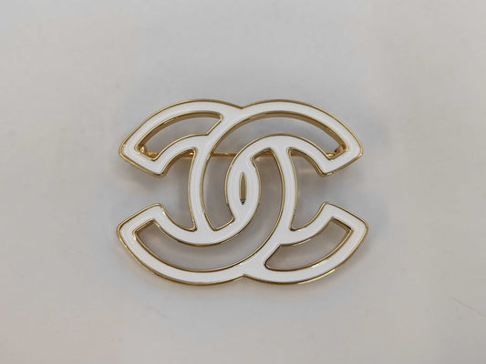 CHANEL B24A GP Brooch