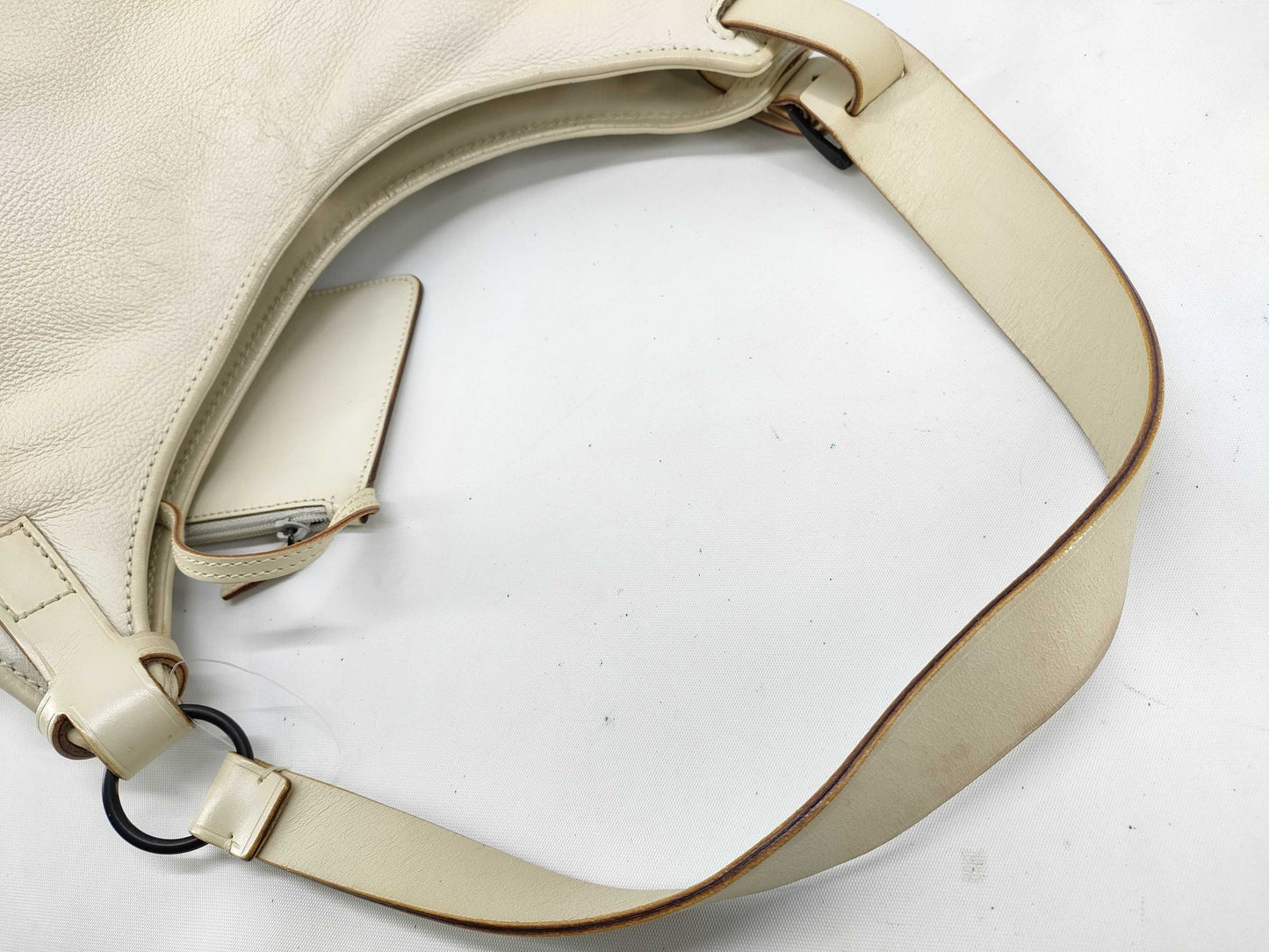 GUCCI GUCCI Leather Shoulder Bag White Shoulder Bag