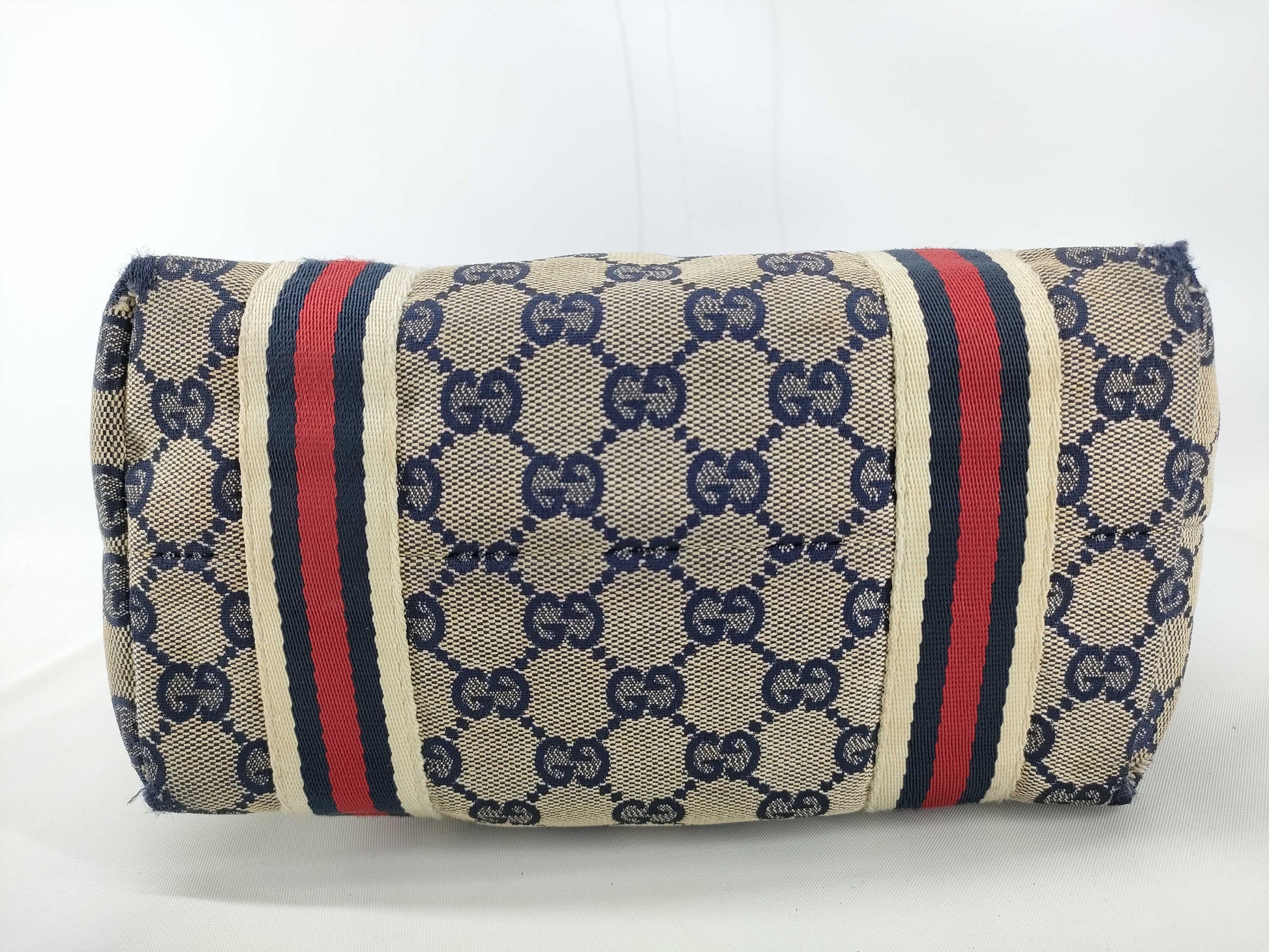 GUCCI GG Canvas Handbag 2629714