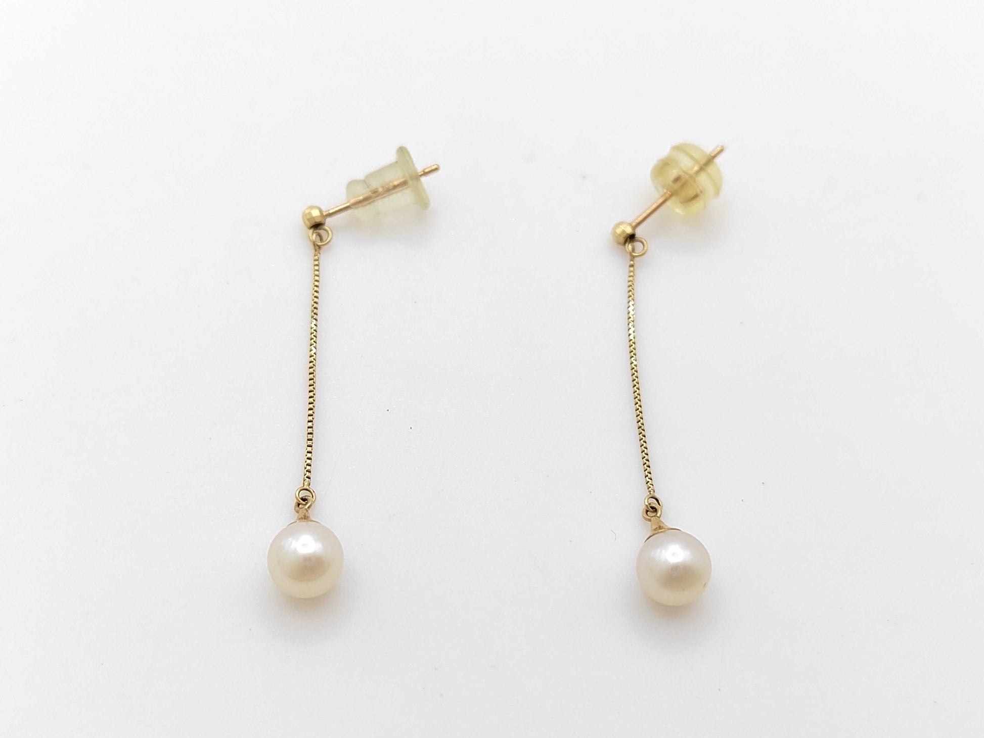 Pearl earrings, diameter approximately 5.1mm, K10, 0.8g 