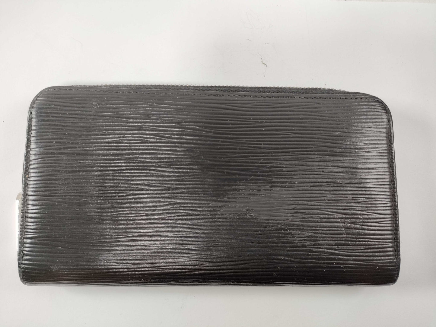 LOUIS VUITTON Epi Zippy Organizer Wallet