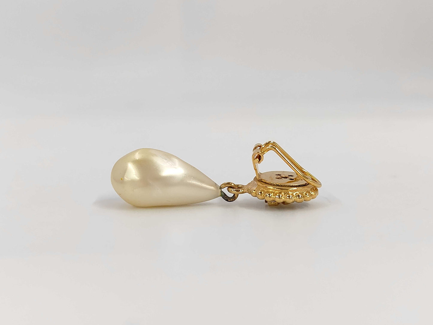 CHANEL CHANEL Pearl Earrings Earrings