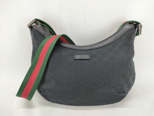GUCCI GG Canvas Shoulder Bag in Sherry Black