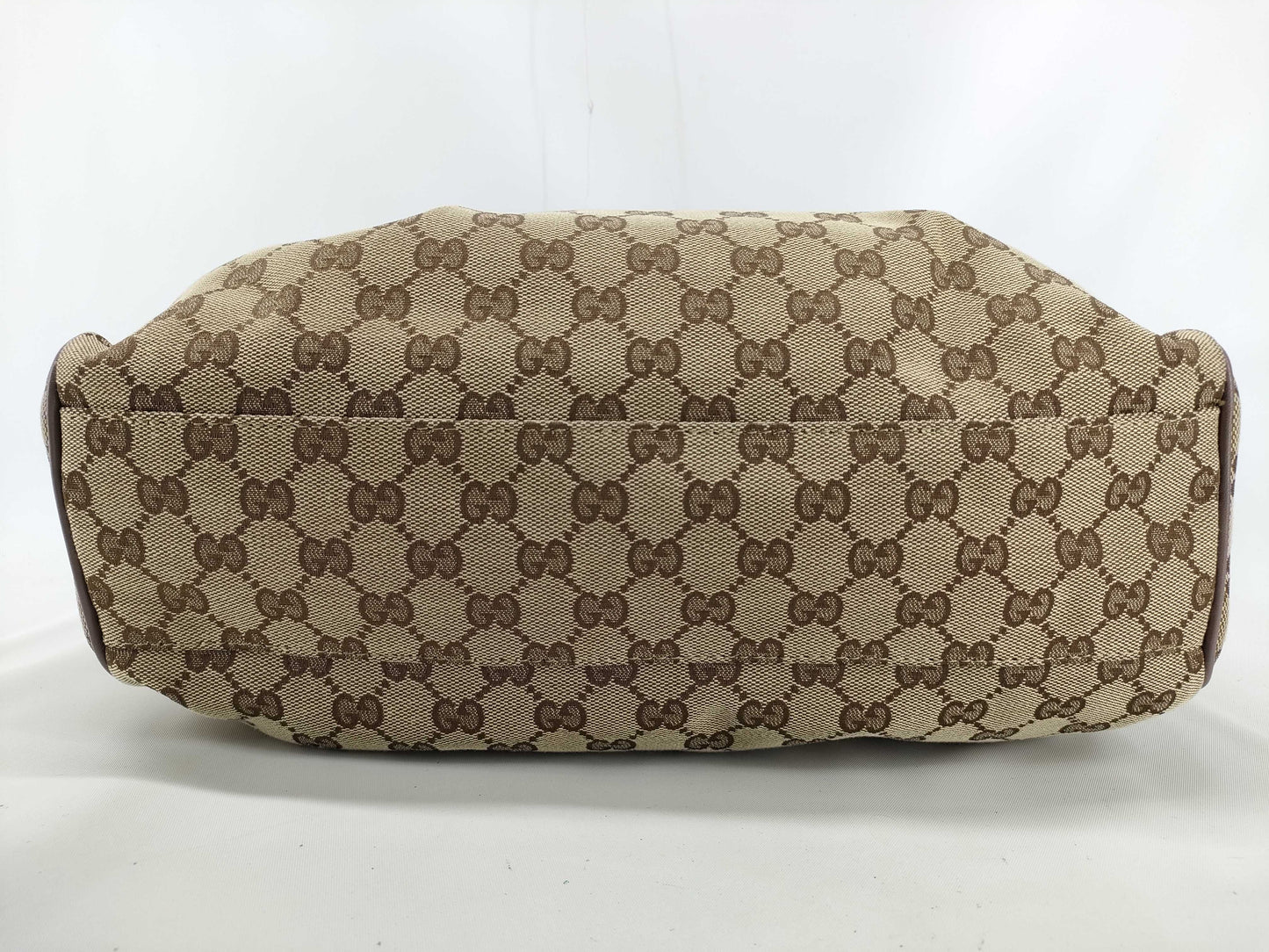 GUCCI GG Canvas Sukey Handbag GG Canvas Leather 211944 Handbag